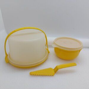 Vintage Tupperware Toys Children's Play Kitchen  Cake Taker Playset